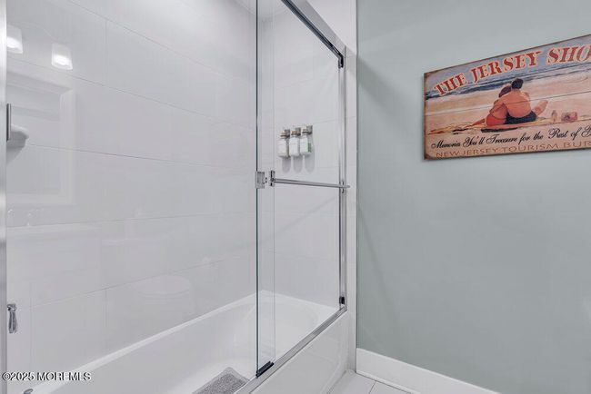 78 Ocean Ter, Condo with 3 bedrooms, 3 bathrooms and null parking in Long Branch NJ | Image 26