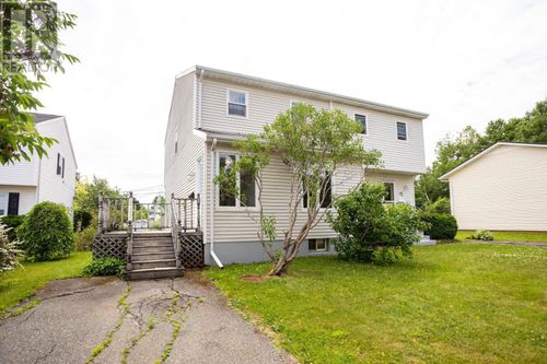 16 Carvell Crt, Charlottetown, PE, C1A8K8 | Card Image