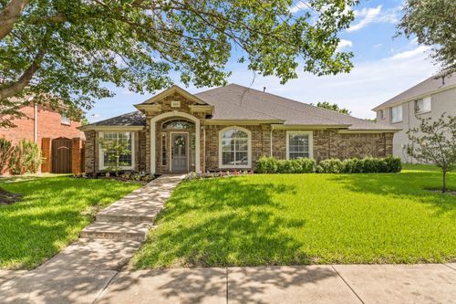 624 Mossycup Oak Dr, Plano, TX, 75025-6109 | Card Image