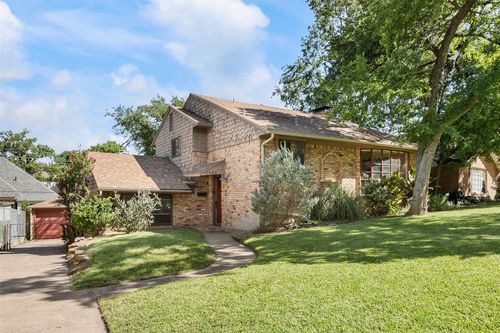 7735 Deer Trail Dr, Dallas, TX, 75238-4105 | Card Image