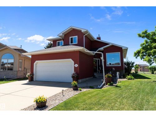 204 W Liberty Cres, Millet, AB, T0C1Z0 | Card Image