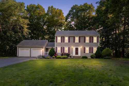 7 Autumn Way, East Bridgewater, MA, 02333-1362 | Card Image