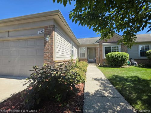 34341 Manor Run Cir, Sterling Heights, MI, 48312-5331 | Card Image