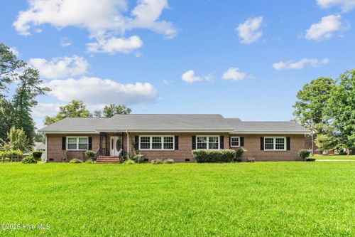 159 Meadowbrook Ln, Warsaw, NC, 28398-2118 | Card Image