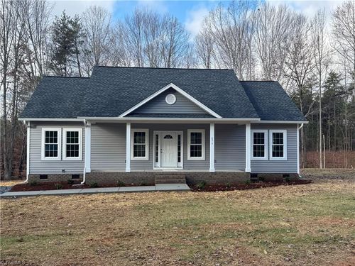 874 Ponderosa Heights Pl, Asheboro, NC, 27205-7903 | Card Image