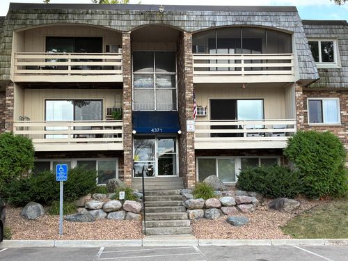 305-4371 Wilshire Blvd, Mound, MN, 55364-1938 | Card Image