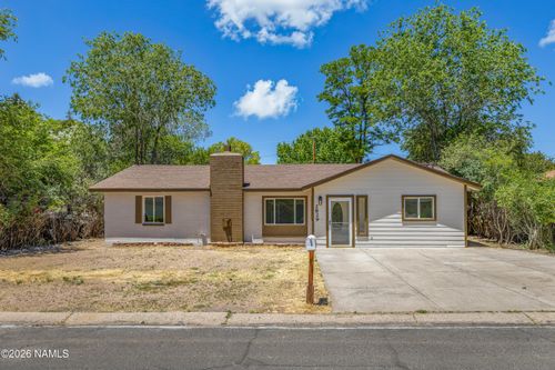 2829 N Schevene Blvd, Flagstaff, AZ, 86004-3838 | Card Image