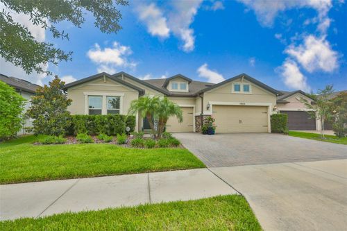 18824 Alder Glen Dr, Lutz, FL, 33558-5800 | Card Image