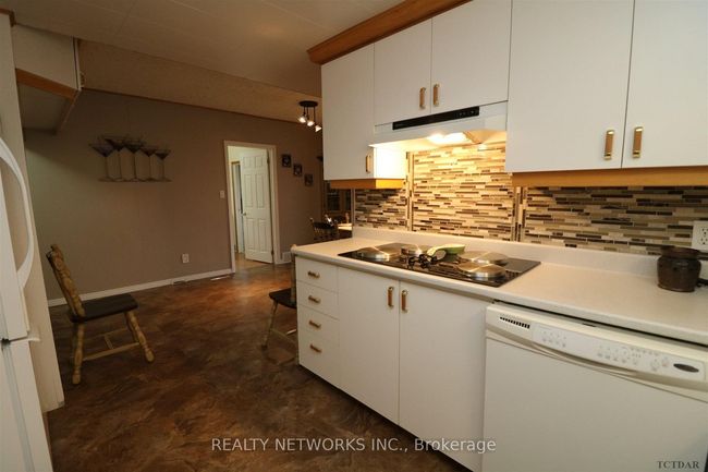 662 Edward Ave, House other with 2 bedrooms, 1 bathrooms and 2 parking in Holtyre ON | Image 23