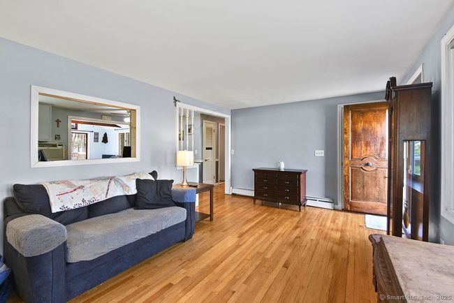 20 Sims Rd, House other with 3 bedrooms, 2 bathrooms and 4 parking in Bristol CT | Image 14
