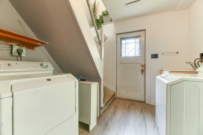 4004 Centre A St Ne, House detached with 4 bedrooms, 2 bathrooms and 4 parking in Calgary AB | Image 37