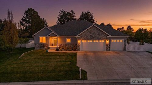 11287 Augusta Dr, Idaho Falls, ID, 83404-7704 | Card Image