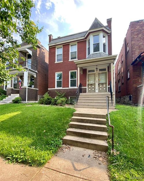 1-750 Dover Pl, Saint Louis, MO, 63111-2342 | Card Image