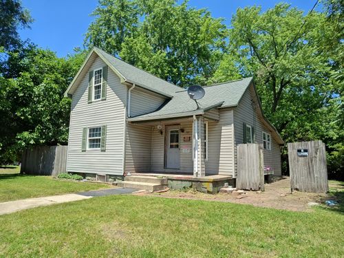 307 W Bender St, Knox, IN, 46534 | Card Image