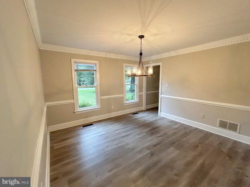 610 Rivers Bend Cir, Chester, VA, 23836-2571 | Card Image