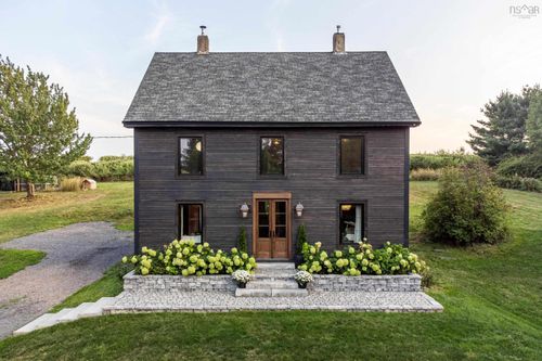 11820 Highway 1, Grand Pre, NS, B0P1M0 | Card Image