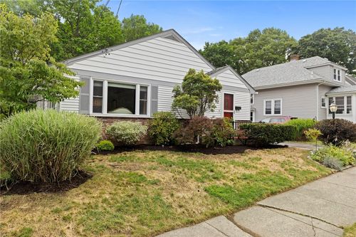 112 Edgewood Blvd, Cranston, RI, 02905-1208 | Card Image