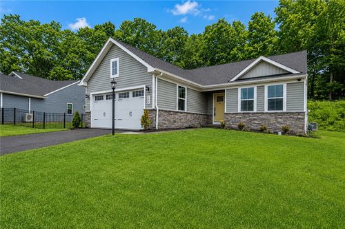 424 Dogwood Ct, Gibsonia, PA, 15044-7942 | Card Image
