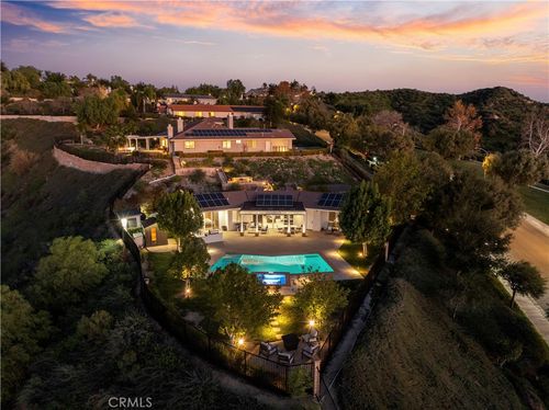 23097 Lowridge Pl, Santa Clarita, CA, 91390-4967 | Card Image