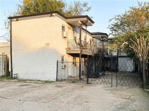 3215 Dryades St, New Orleans, LA, 70115-5253 | Card Image