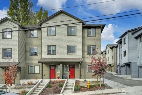 c-4906 S Willow St, Seattle, WA, 98118-3645 | Card Image