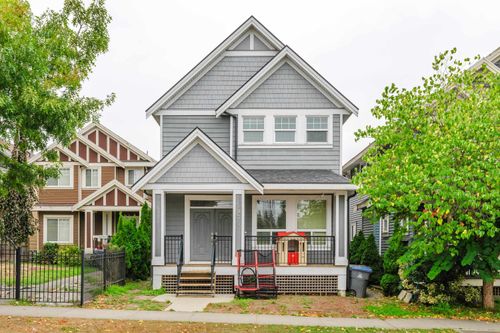 5930 128 St, Surrey, BC, V3X1T3 | Card Image