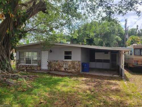 1270 Pinecrest St, NORTH FORT MYERS, FL, 33903-3812 | Card Image