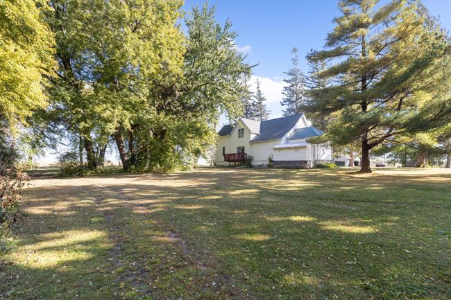 South west side of property facing north east. | Image 21