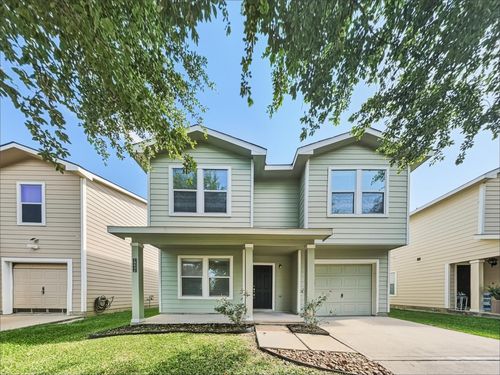 19842 Stonecross Glen Ln, Cypress, TX, 77433-2530 | Card Image