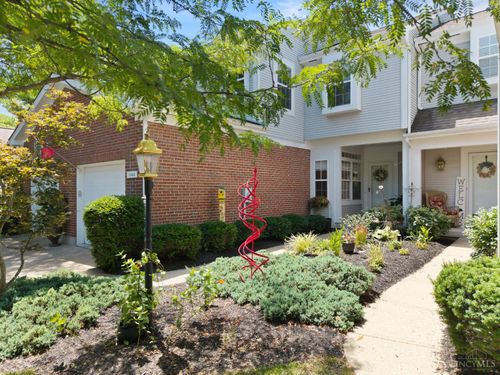 1043 Wittshire Cir, Anderson, OH, 45255-5732 | Card Image