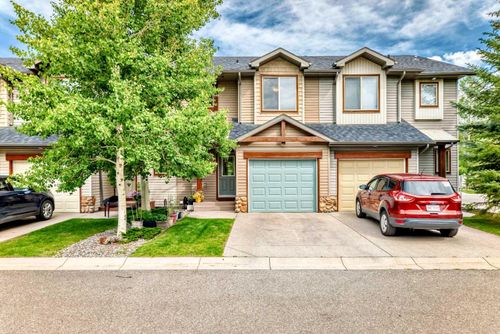 204-413 River Avenue, Cochrane, AB, T4C0N9 | Card Image