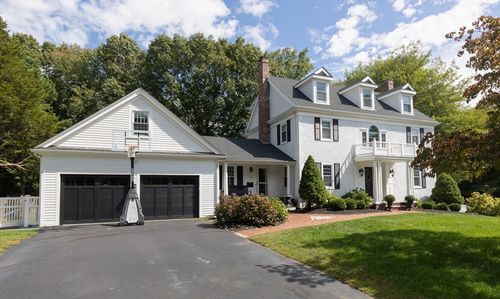 11 Golfview Dr, Hingham, MA, 02043-2633 | Card Image