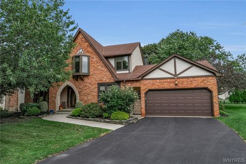 11 Homewood Court, Amherst, NY, 14221 | Card Image