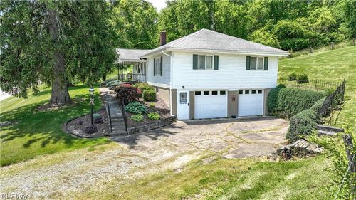 24273 Leatherwood Rd, Quaker City, OH, 43773-9690 | Card Image