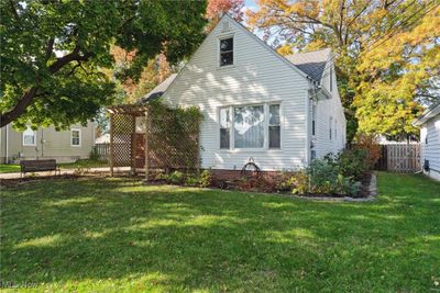 4154 Buckeye Avenue, House other with 4 bedrooms, 1 bathrooms and null parking in Willoughby OH | Image 3