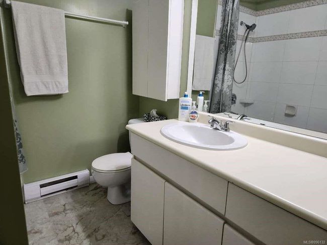 367 Pine St, House other with 3 bedrooms, 2 bathrooms and 2 parking in Alert Bay BC | Image 18