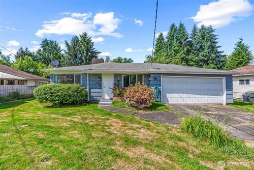 3515 Pennsylvania St, Longview, WA, 98632-4744 | Card Image
