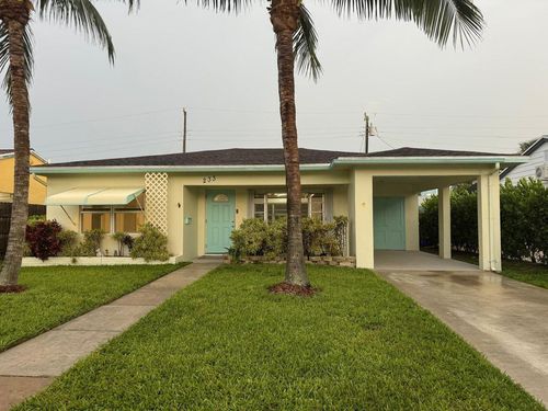 233 E E 24th Street, Street, West Palm Beach, FL, 33404 | Card Image