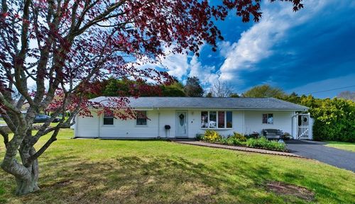15 Mishawum Dr, Dartmouth, MA, 02748-1244 | Card Image
