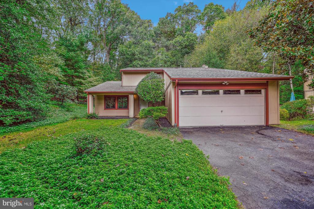 Flints Grove Ln, North Potomac, MD 20878
