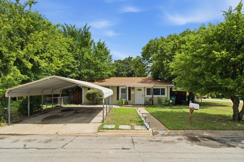 601 Park Ln, Denton, TX, 76205-7256 | Card Image