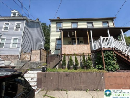 201 Spring St, EASTON, PA, 18042-6156 | Card Image
