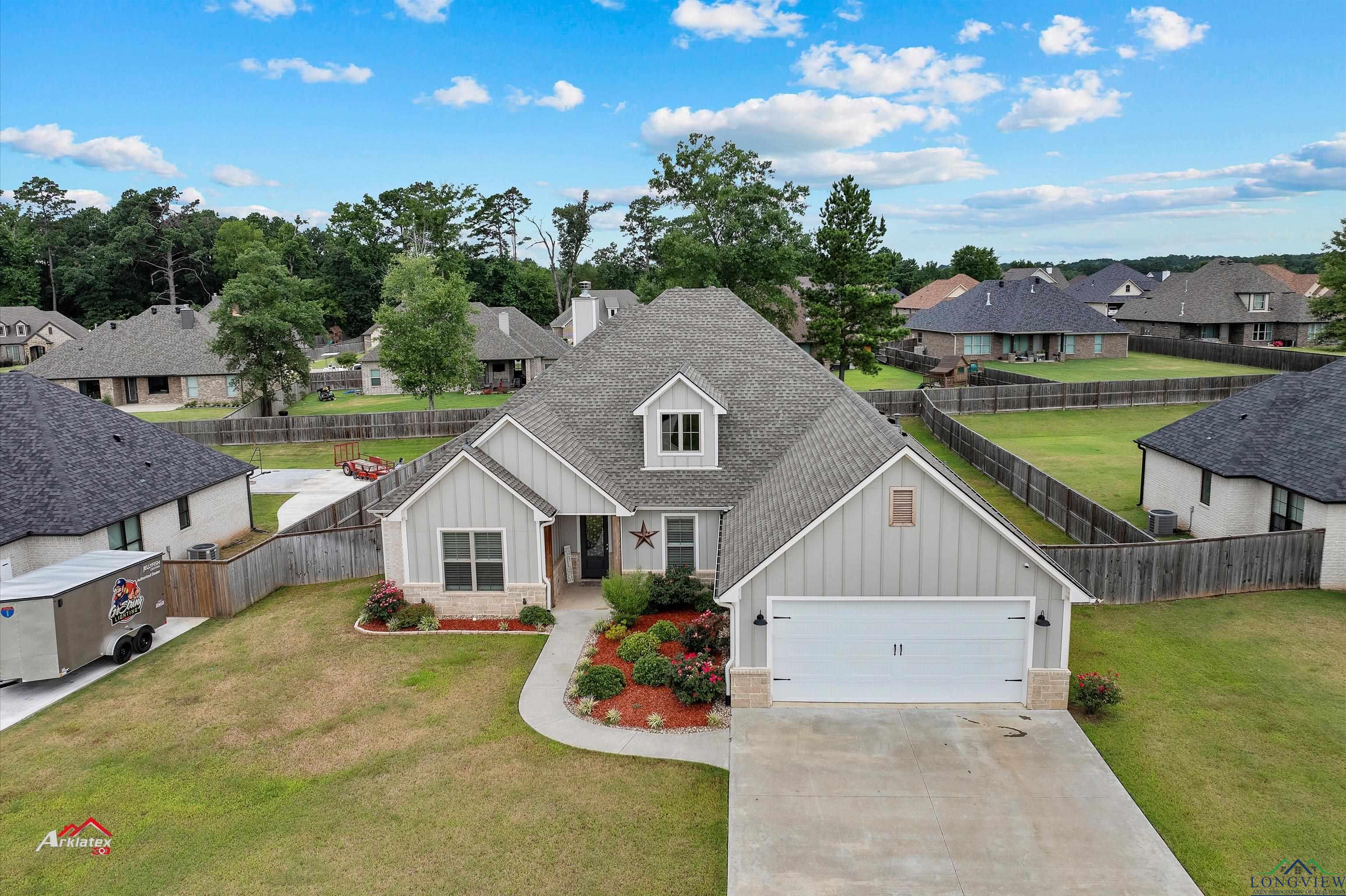 Saddle Brook Cir, Hallsville, TX 75650