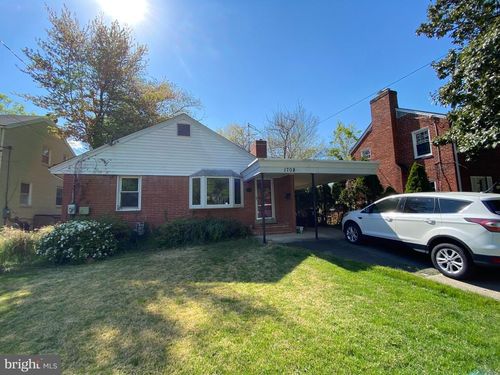 1708 N Roosevelt St, ARLINGTON, VA, 22205-1851 | Card Image