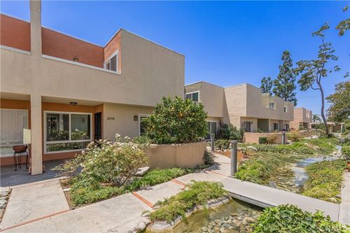 10758 Knott, Stanton, CA, 90680 | Card Image