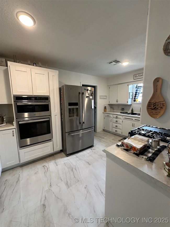 611 E Highway 1, House other with 3 bedrooms, 2 bathrooms and null parking in Allen OK | Image 10