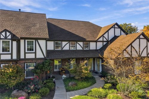 225 Allenberry Circle, Mt. Lebanon, PA, 15234 | Card Image