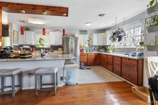 820 8 Th St, House other with 3 bedrooms, 2 bathrooms and null parking in Claremore OK | Image 4