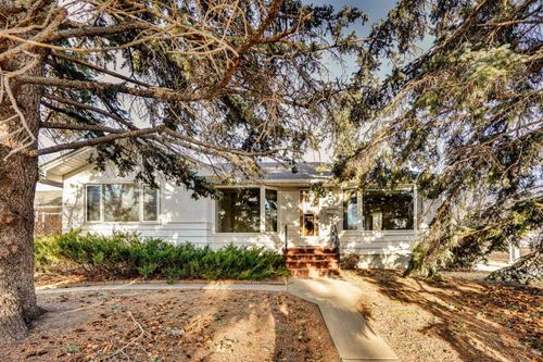 1956 Kelwood Dr Sw, Calgary, AB, T3E3Z3 | Card Image