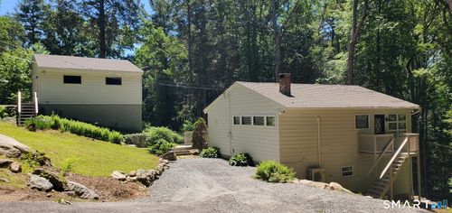 65 Oak Dr, Woodstock Valley, CT, 06282-2535 | Card Image